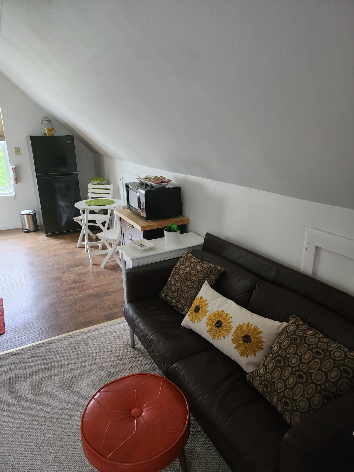 Suite Bee Haven, close to Hospitals. Colleges etc. - Photo 7