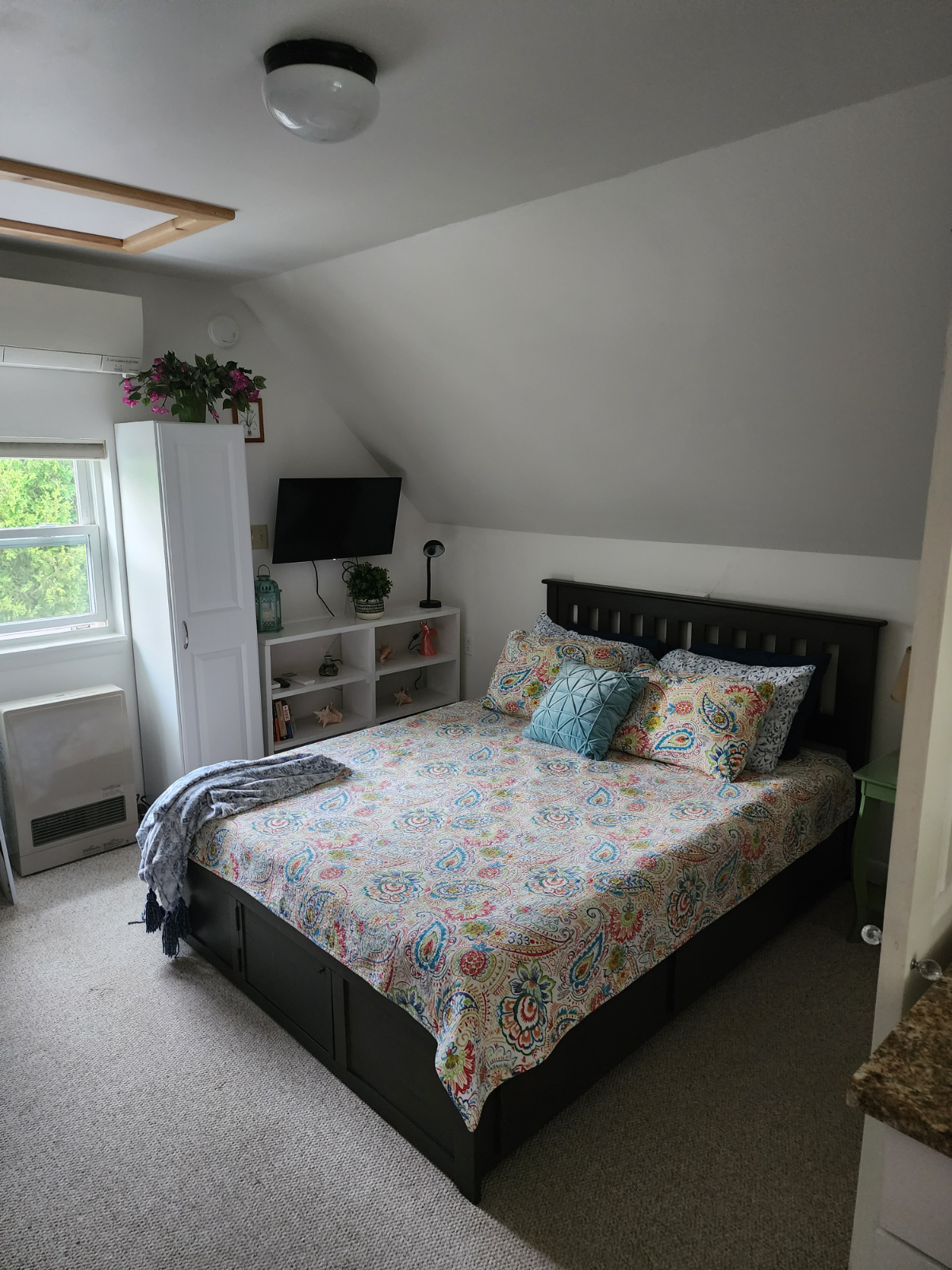 Suite Bee Haven, close to Hospitals. Colleges etc. - Photo 9