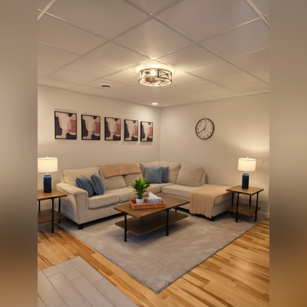 Recently Renovated 2 bedrooms , 1 bathroom apartment- 1st Floor Apt - Photo 1