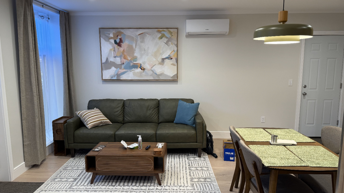 Modern Elegance Meets Ultimate Convenience - Stunning New 1BR Apartment - Photo 2