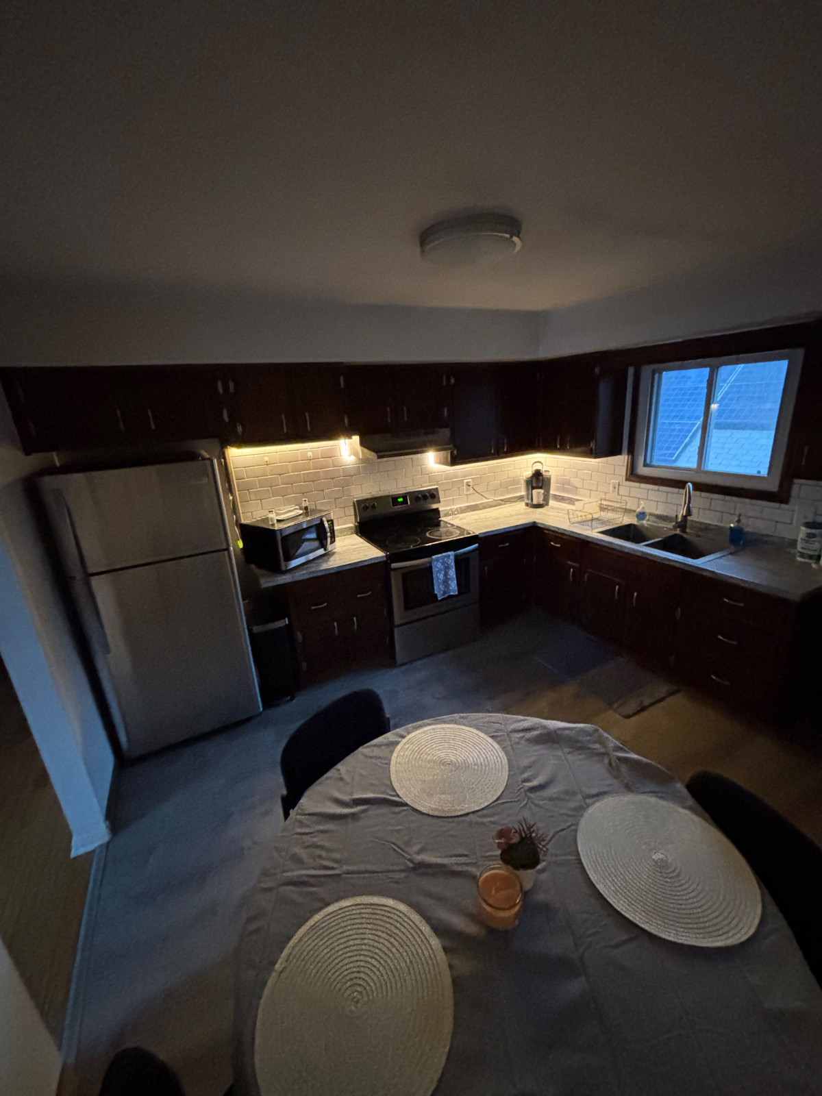Spacious, private 1.5 BR unit near hospitals - Photo 3
