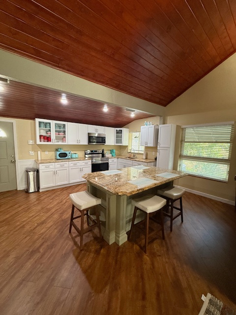 Comfortable 1BR House Near Hospitals And Downtown New Port Richey - Photo 6