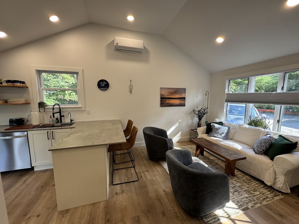 Anns Creek - Cabin Chic at Greenwood Lake - Photo 3