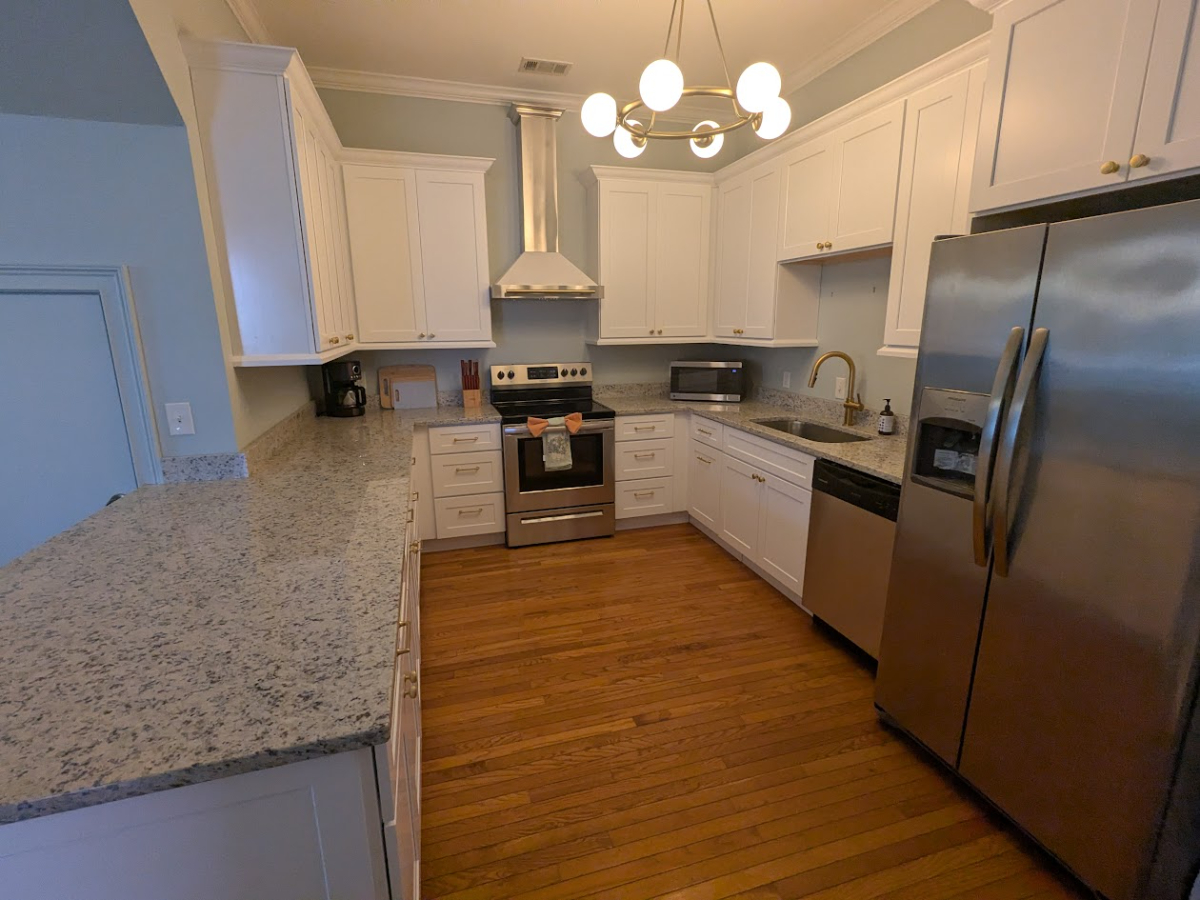 First floor condo just 5 blocks from Forsyth Park - Photo 5