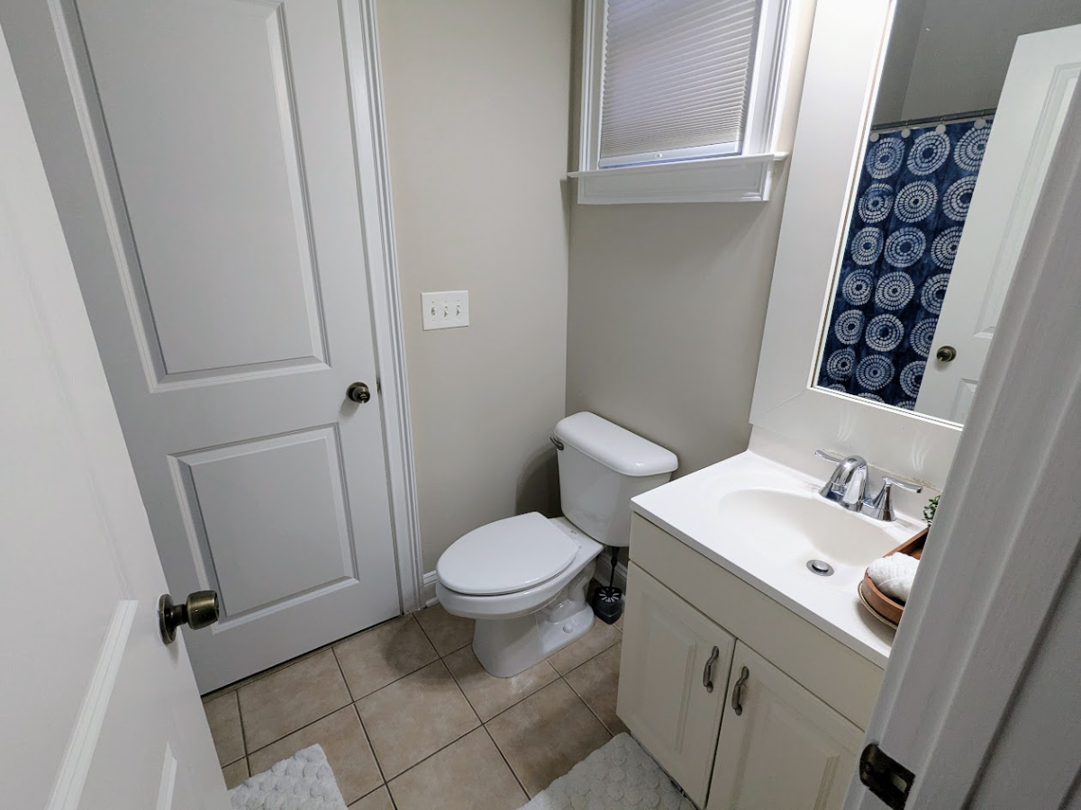 First floor condo just 5 blocks from Forsyth Park - Photo 10