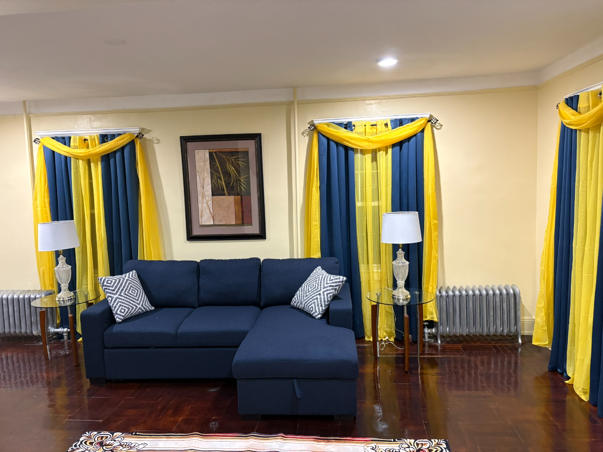 Cozy & Spacious 3-Bedroom Home - Fully Furnished with Patio, Parking & Wi-Fi - Photo 7