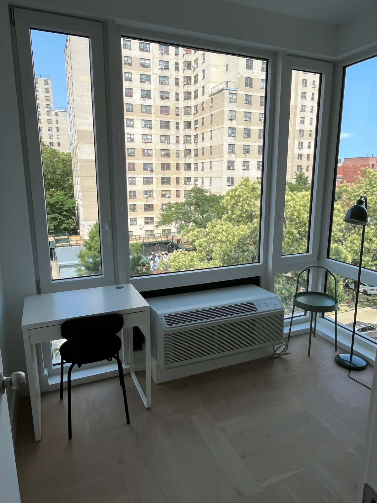 Private room 526 Baltic Street - 3 bed, 2 bath - Photo 2