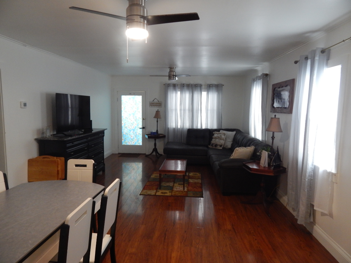 cozy home rental - Photo 4