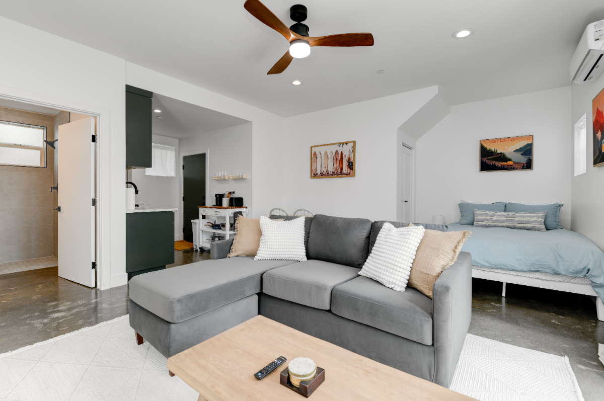 North Park Modern Studio - Unit A w/ Private Yard - Photo 5