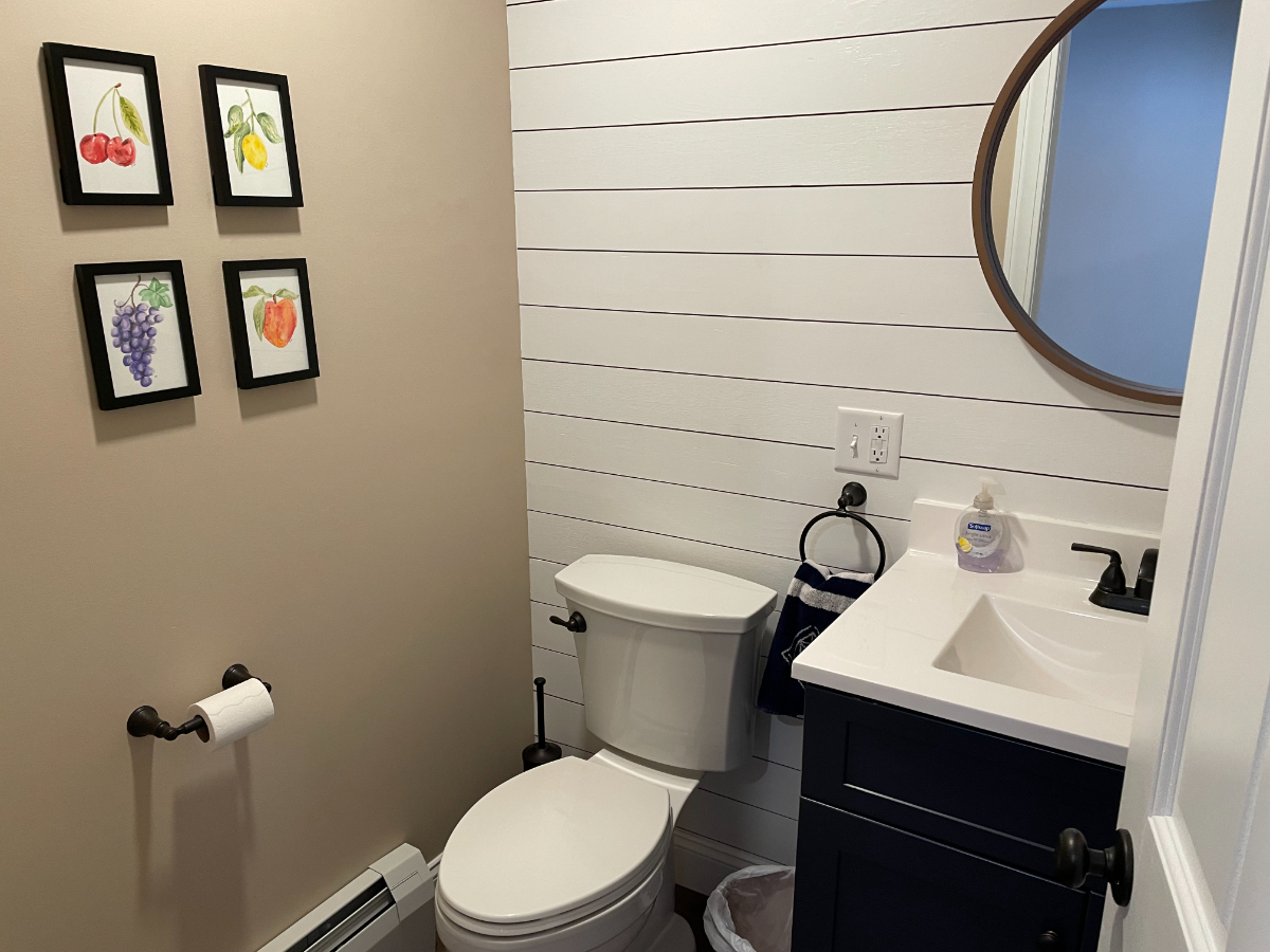 3 Bedroom Lakefront Home - Photo 5