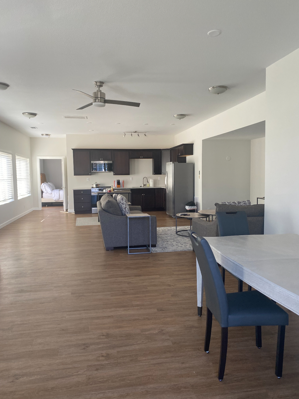 Parkville Golf Lodge Apartment - Photo 2