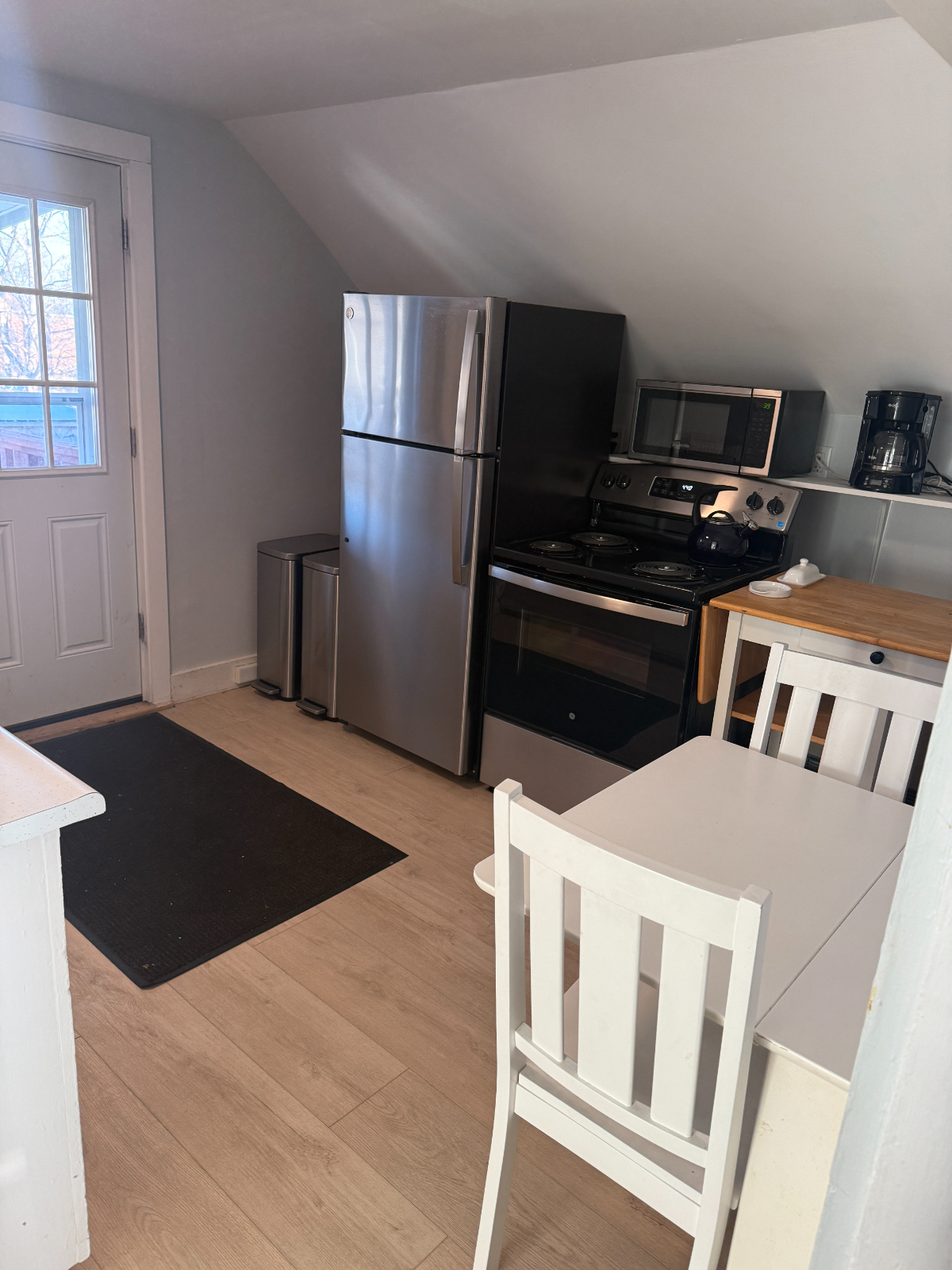 Utilities Included in a Cozy Winooski 1 Bedroom - Photo 6