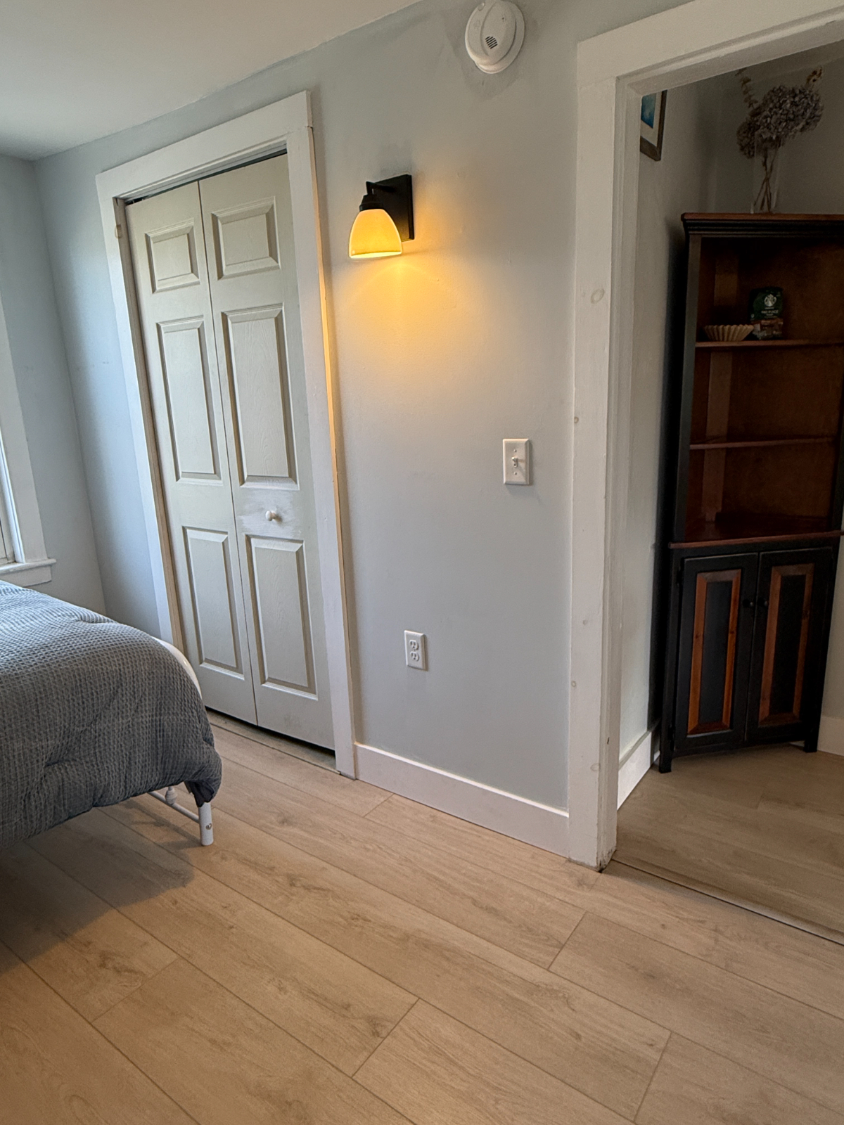Utilities Included in a Cozy Winooski 1 Bedroom - Photo 11