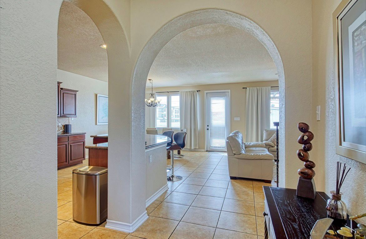 Gated Exclusive Community - Photo 2