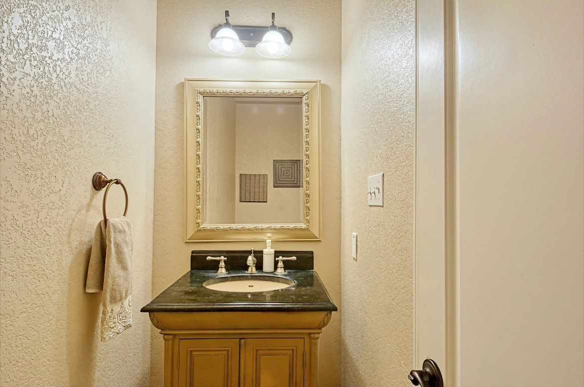 Gated Exclusive Community - Photo 11