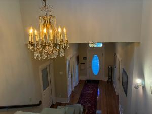 Inviting Apartment w/ Private Entry Near Hospitals - Photo 3