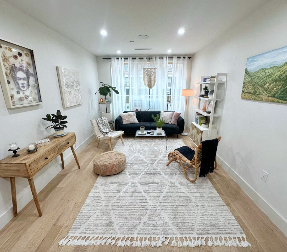 Spacious Furnished Two Bedroom Apartment With Patio And Utilities Included - Photo 1