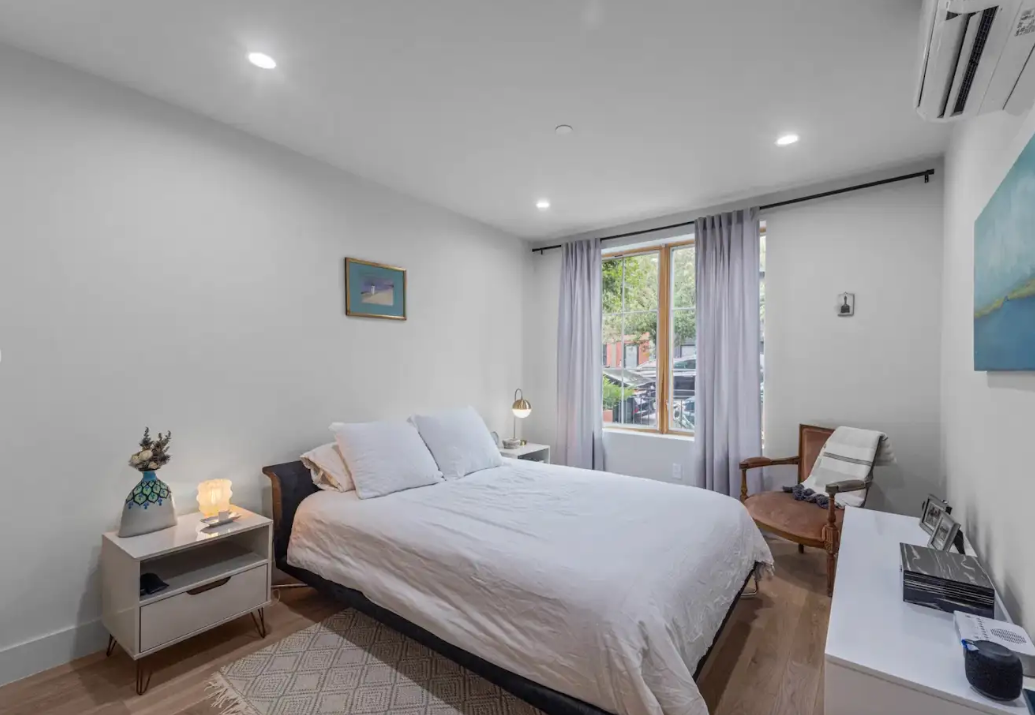 Spacious Furnished Two Bedroom Apartment With Patio And Utilities Included - Photo 4