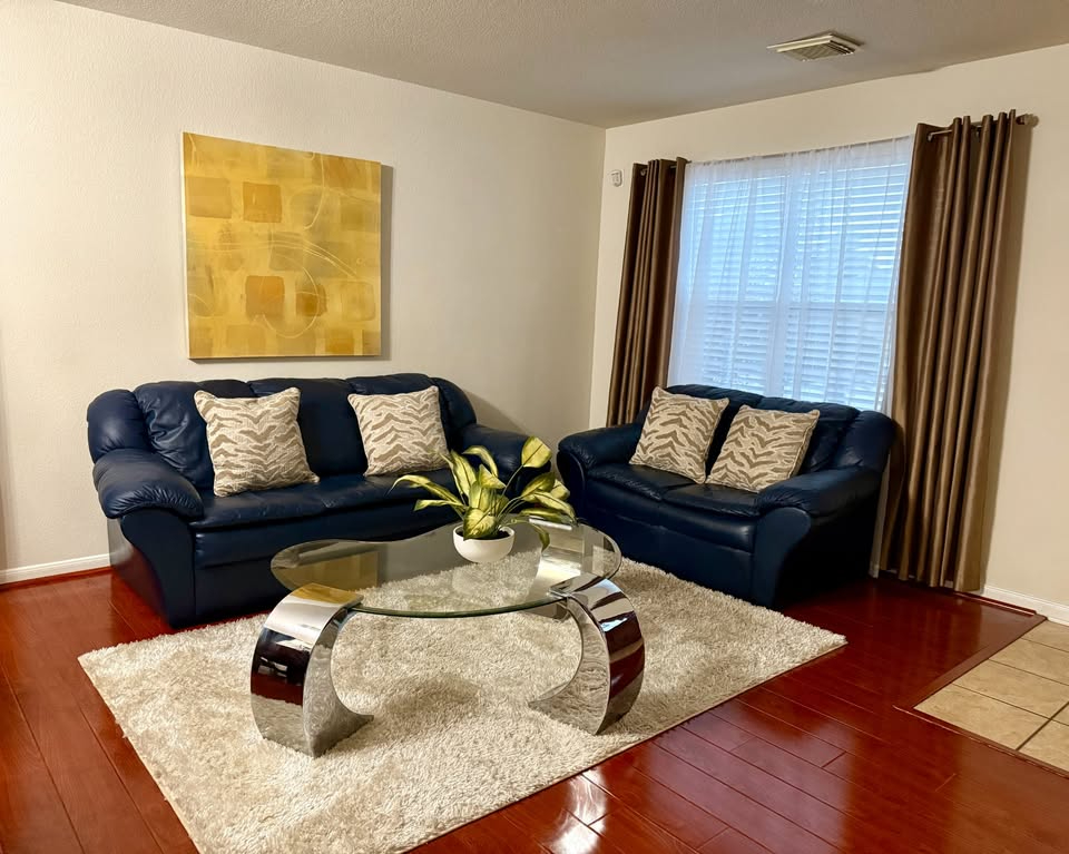 Spacious Home in Houston - Photo 6