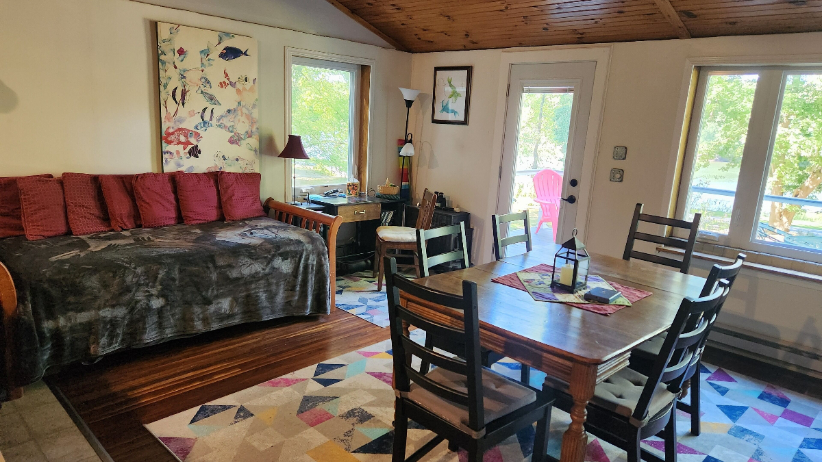 The River House, Charming 2 bedroom home on riverfront in Shepherdstown - Photo 4