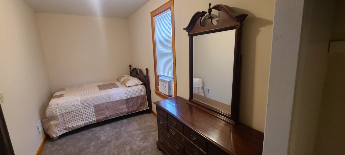 Quiet and Spacious 1BR Apartment w/ Private Office Only Five Minutes from Buffalo Medical Corridor - Photo 11