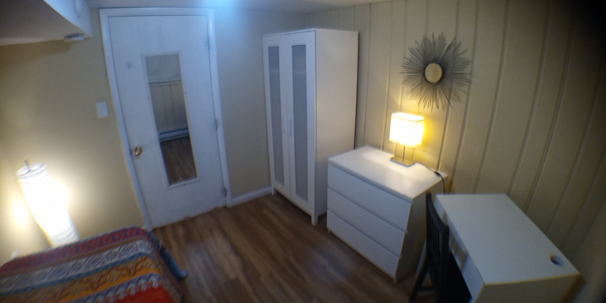 Bright and Sunny Fully-Furnished Bedroom in Great Petworth Townhouse - Photo 9