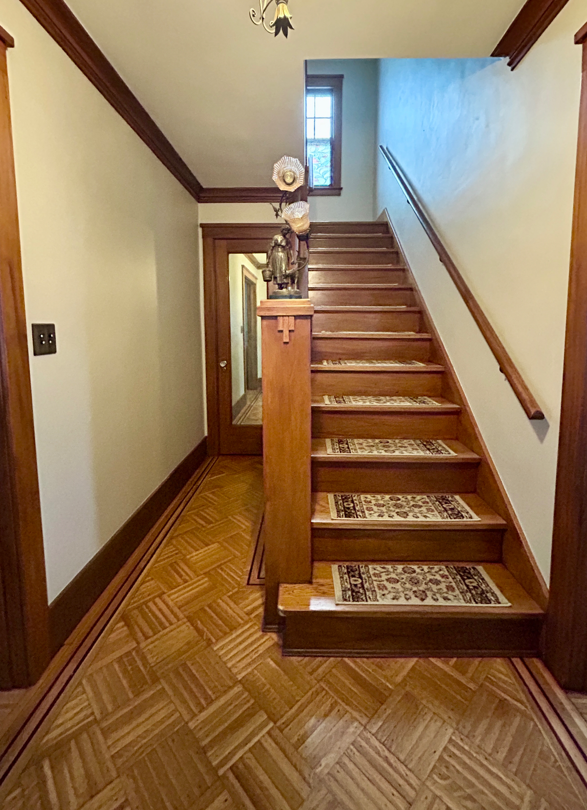 Beautiful 2 BR Home Near Hospitals (Offstreet Parking, Yard, Grill, In Unit Laundry) - Photo 9