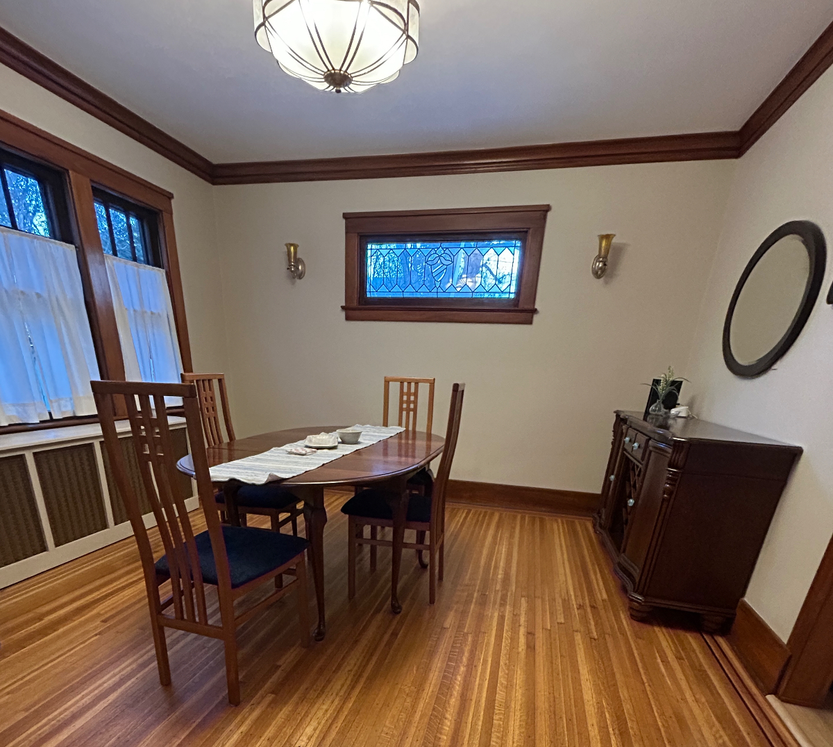 Beautiful 2 BR Home Near Hospitals (Offstreet Parking, Yard, Grill, In Unit Laundry) - Photo 8