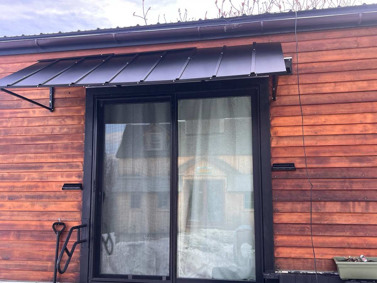 Cozy Mountain View Tiny Home - Photo 7