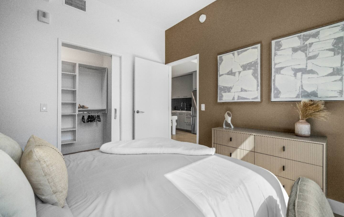 DTLA 1BR, 3-Min Walk to Metro, Pool, Parking - Photo 4