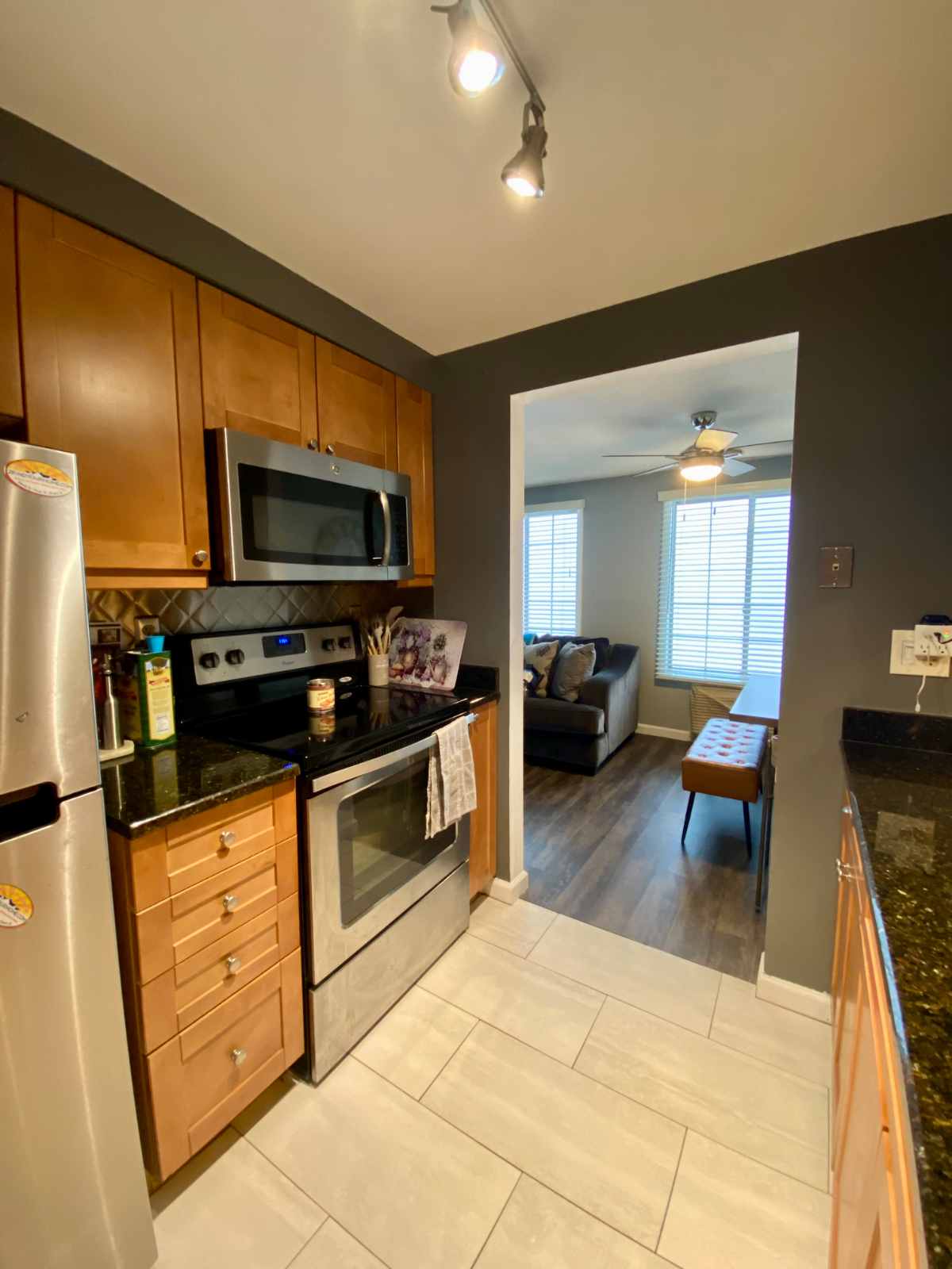 Walkable Williamsville Condo - Photo 10