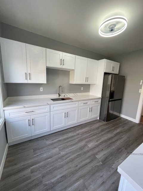 Spacious 2 Bedroom Apartment - Photo 2