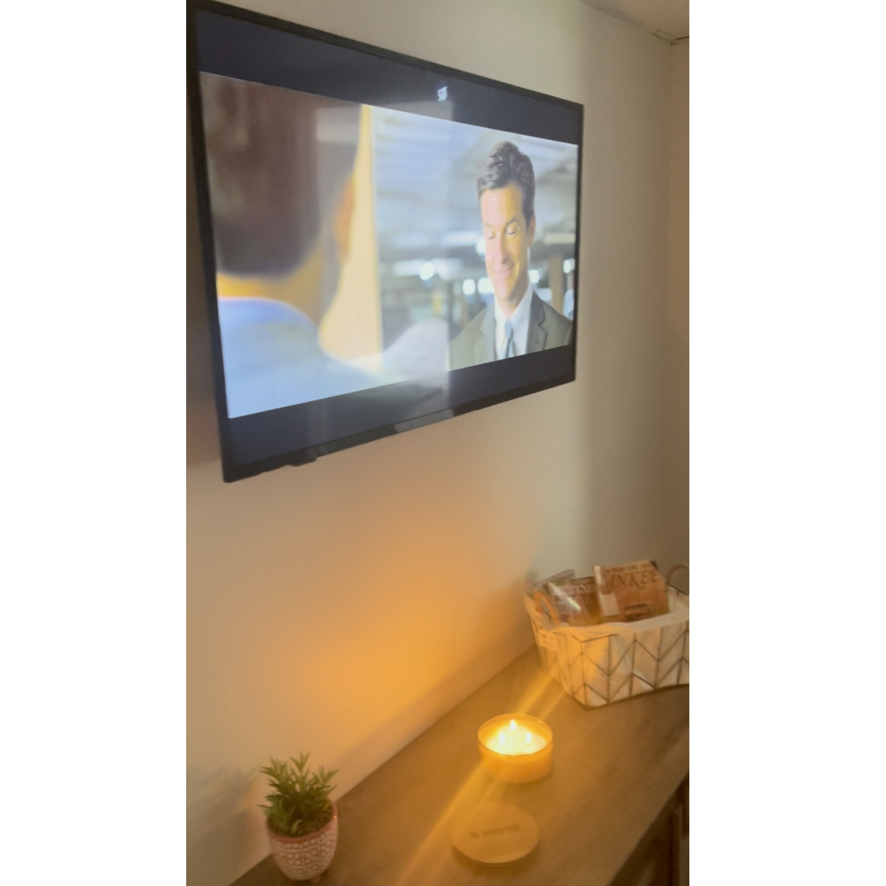 Furnished Private Two Bedroom Apartment Near Major Hospitals and Universities - Photo 7