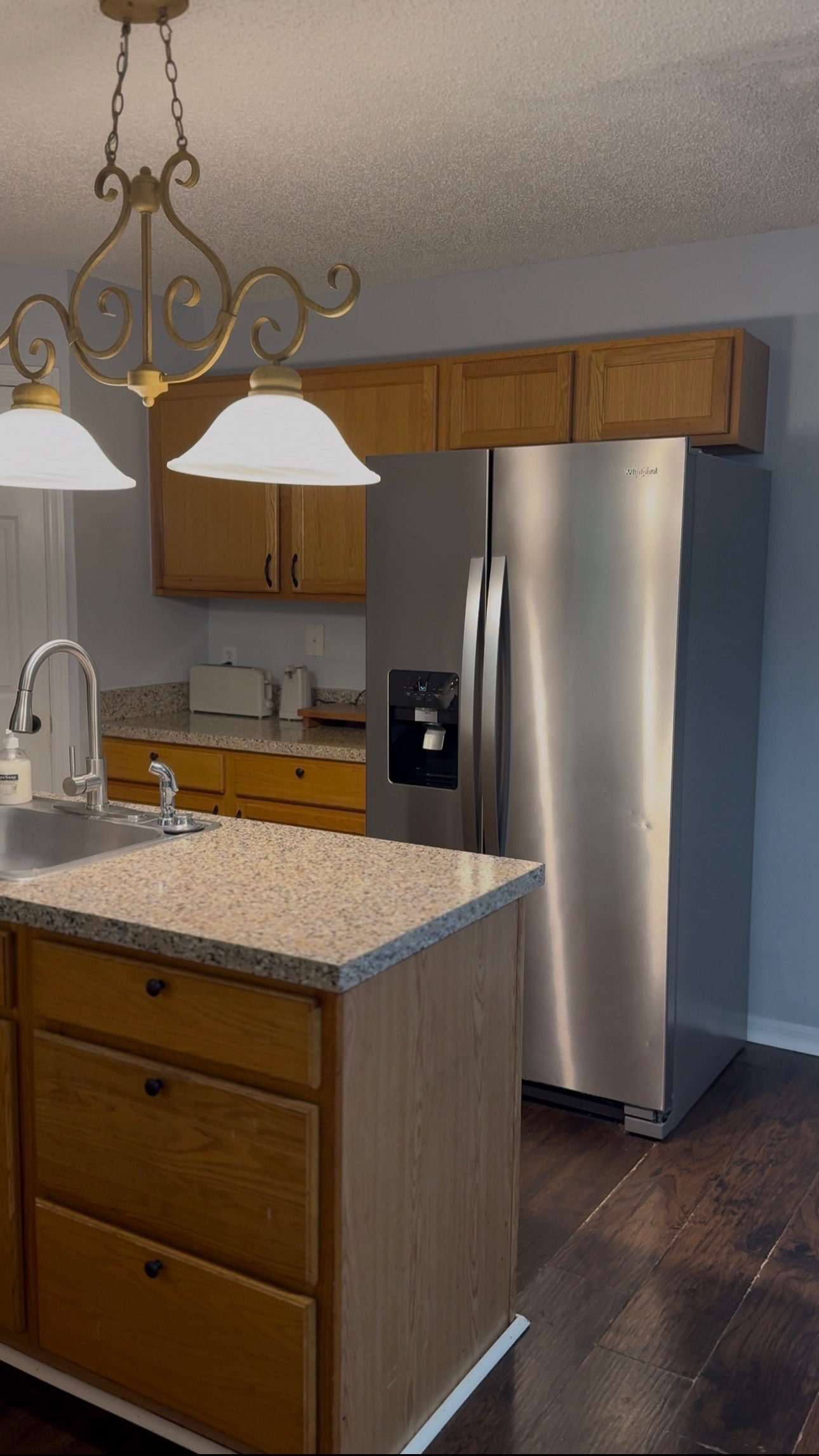 Spacious Fully Furnished 4BR/2.5BA Home | Utilities + Wi-Fi Included | Near Hospitals & I-295 - Photo 11