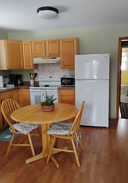 All Inclusive One Bedroom Apartment in the Vermont Countryside - Photo 3