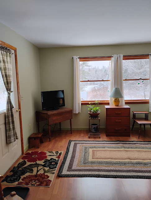 All Inclusive One Bedroom Apartment in the Vermont Countryside - Photo 2