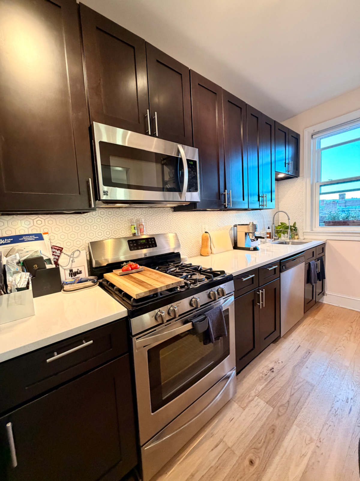 Bright and Charming Studio in Columbia Heights - Photo 10