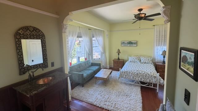 Echo Park Victorian Home - Photo 3