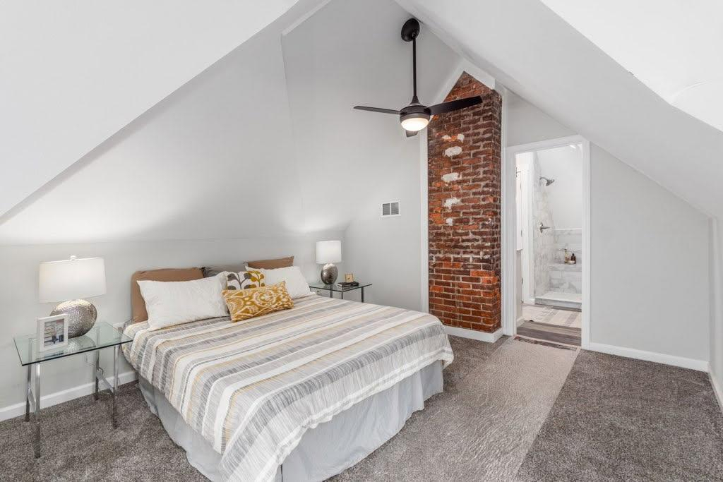 Quiet Remodeled Four Bedroom House With Porches, Grill, And Smart TVs In Every Bedroom - Photo 9