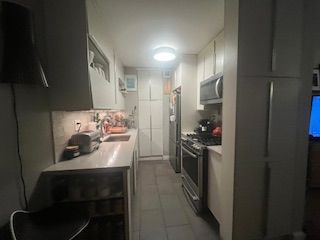 Bright Furnished Upper East Side Room With Balcony Near Hospitals And Central Park - Photo 8