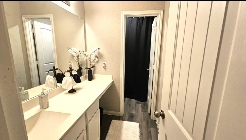 Private Room - Photo 9
