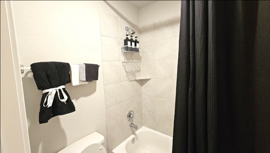Private Room - Photo 10