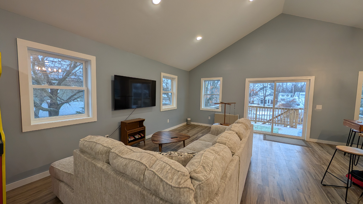 4bed/2bath - Near UVMMC - Photo 5