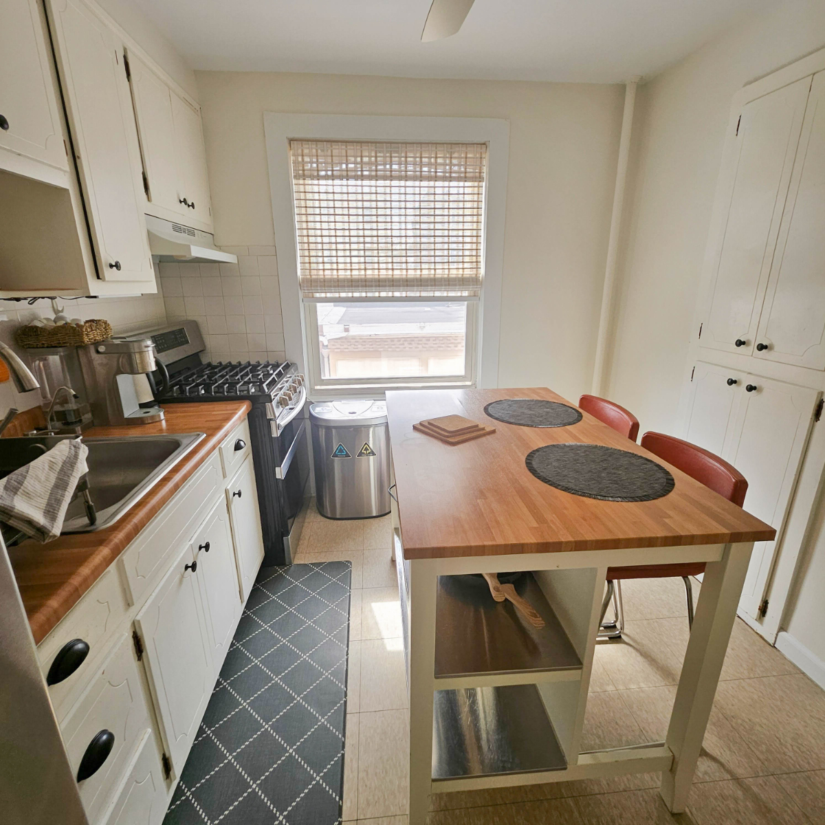 Spacious 3BDR Duplex - Prime Astoria - 2min to M/R Subway - Photo 11