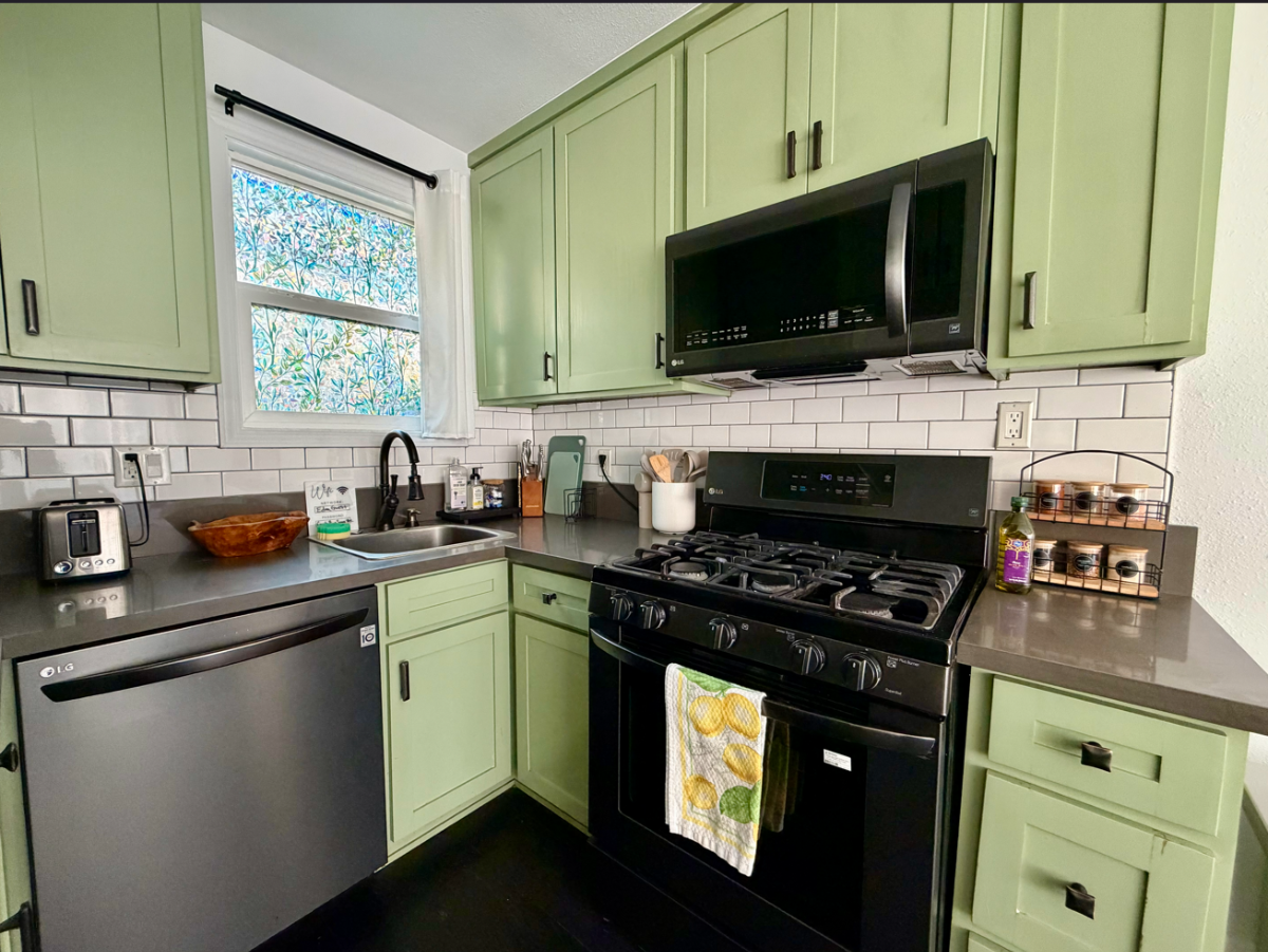 Private Furnished One Bedroom ADU With Gated Access And Patio - Photo 5