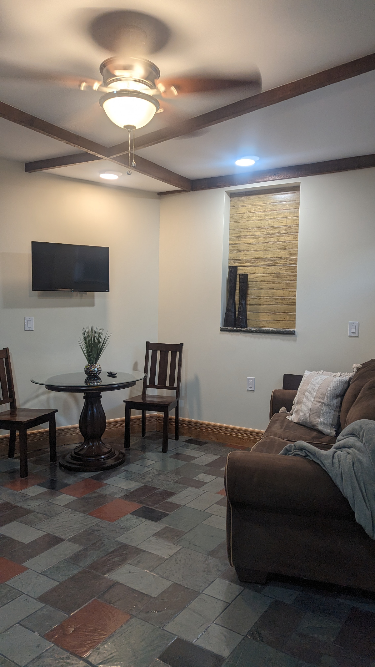 Apartment / Wynn Hospital - Photo 10