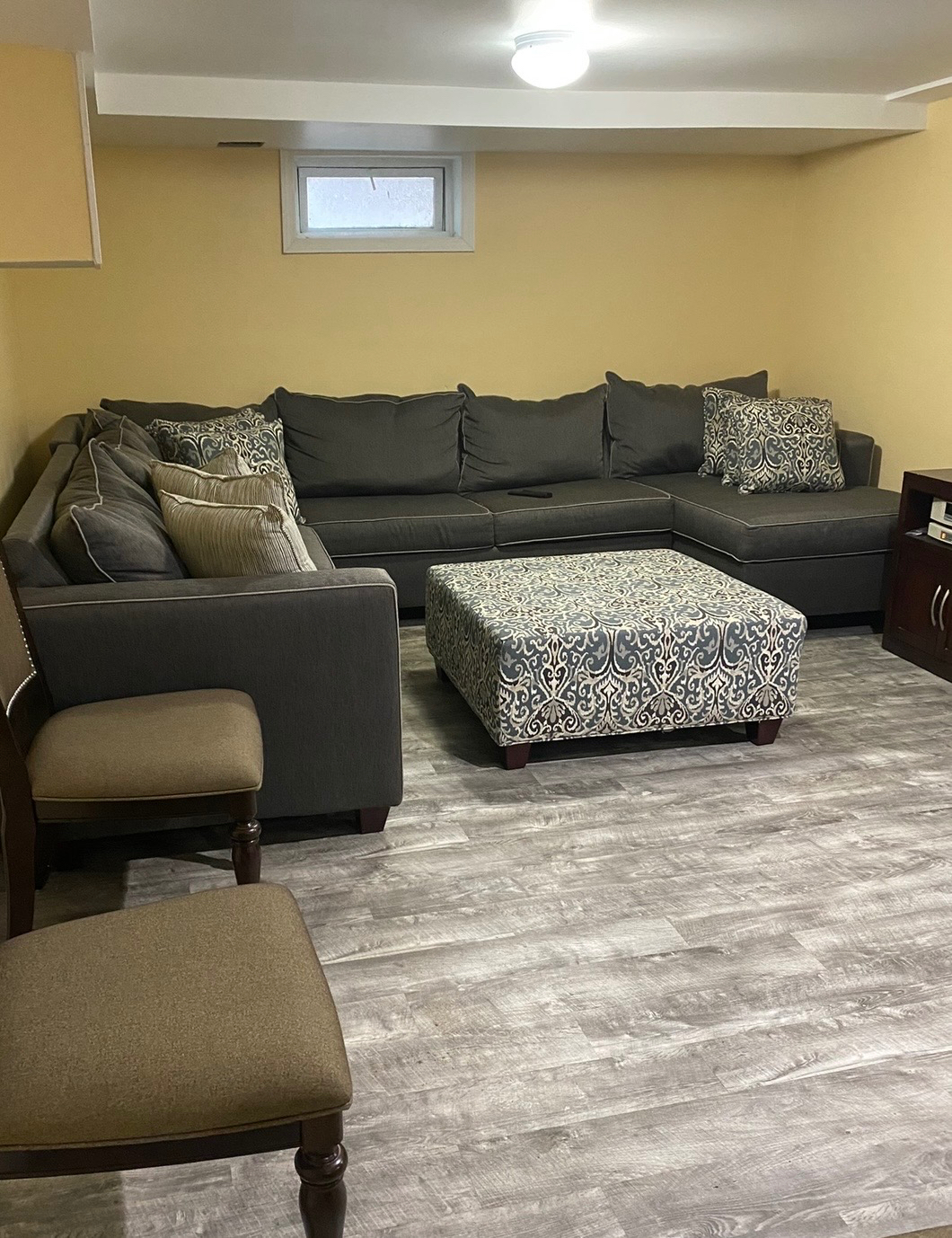Travel Healthcare Professionals - Shared Entrance in Private Home 1 Bedroom Finished Basement - Photo 3