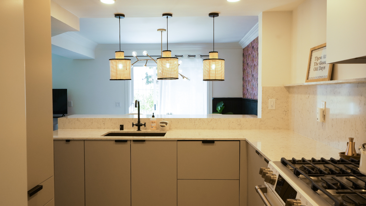 Modern Townhouse Close To Beach - Photo 2