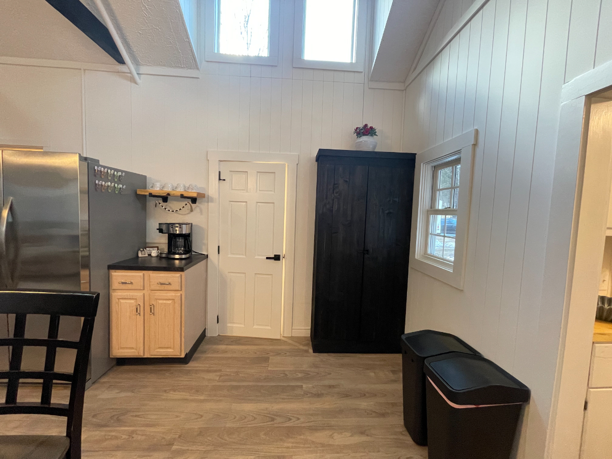 AVAILABLE JAN 1 - APR. 30. Spacious, Quiet, Close to Brattleboro, VT and Greenfield, MA - Photo 7