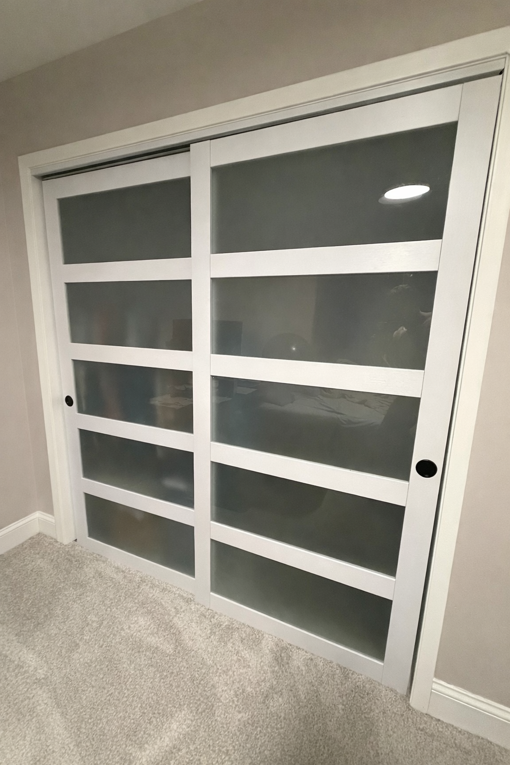 Modern Clean Comfort Executive Home - Photo 9
